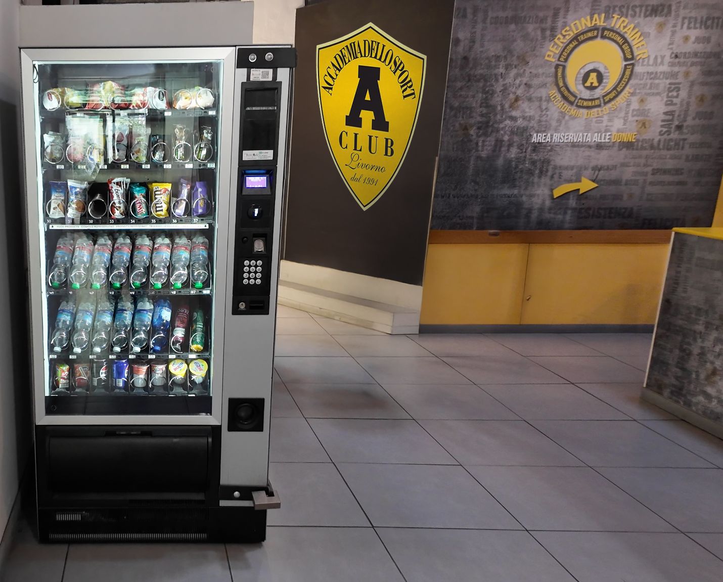 distributori automatici per aziende e business 04
